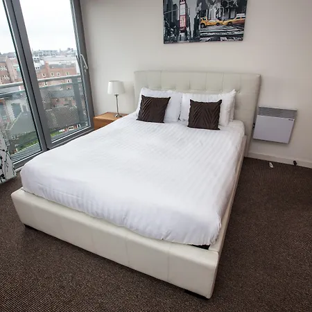 Cranbrook House Apartments - Near Ice Arena-2